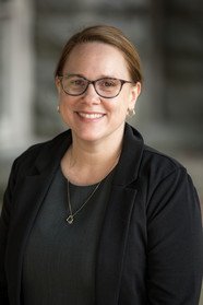 Washington School for the Deaf Teacher Dana Miles Named 2023 State Teacher of the Year 