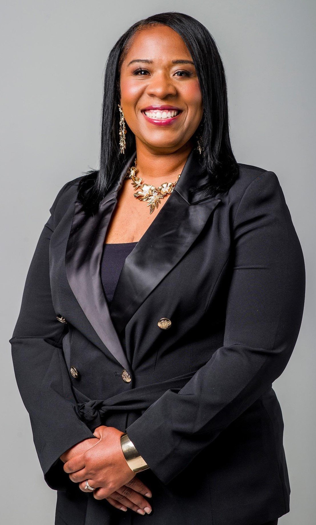  Tulsa Public Schools’ English Educator Traci D. Manuel is the 2024 Oklahoma Teacher of the Year 