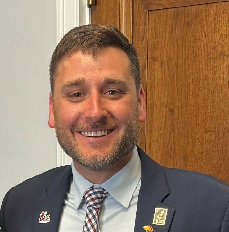 Prairie Trail Middle School’s History Educator Taylor Bussinger Named 2024 Kansas Teacher of the Year